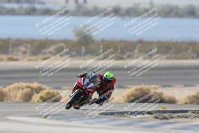 media/Dec-05-2025-CVMA Friday Practice (Fri) [[303bad9a84]]/2-Racer 2/Session 2 (Turn 14)/